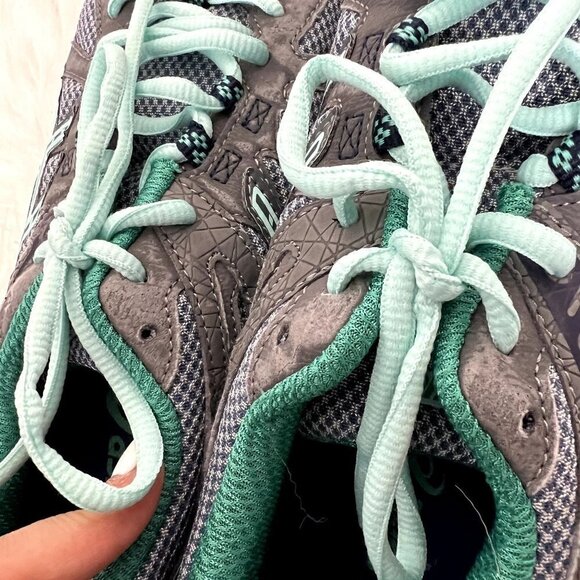 Asics Gel Sonoma Womens 9 Trail Running Shoes Gray Turquoise Athletic - Picture 9 of 11